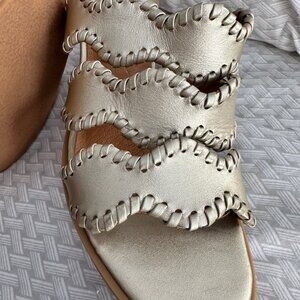 JACK ROGERS Sandals with wooden heel.